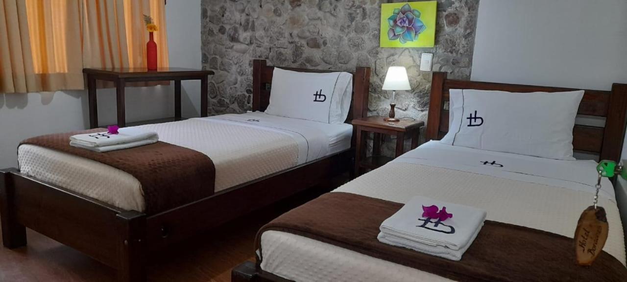 Ecohotel Bordones Isnos Exterior foto