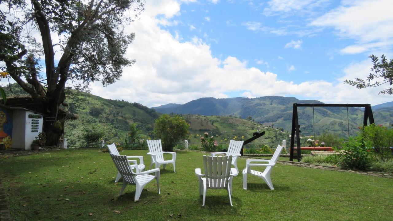 Ecohotel Bordones Isnos Exterior foto
