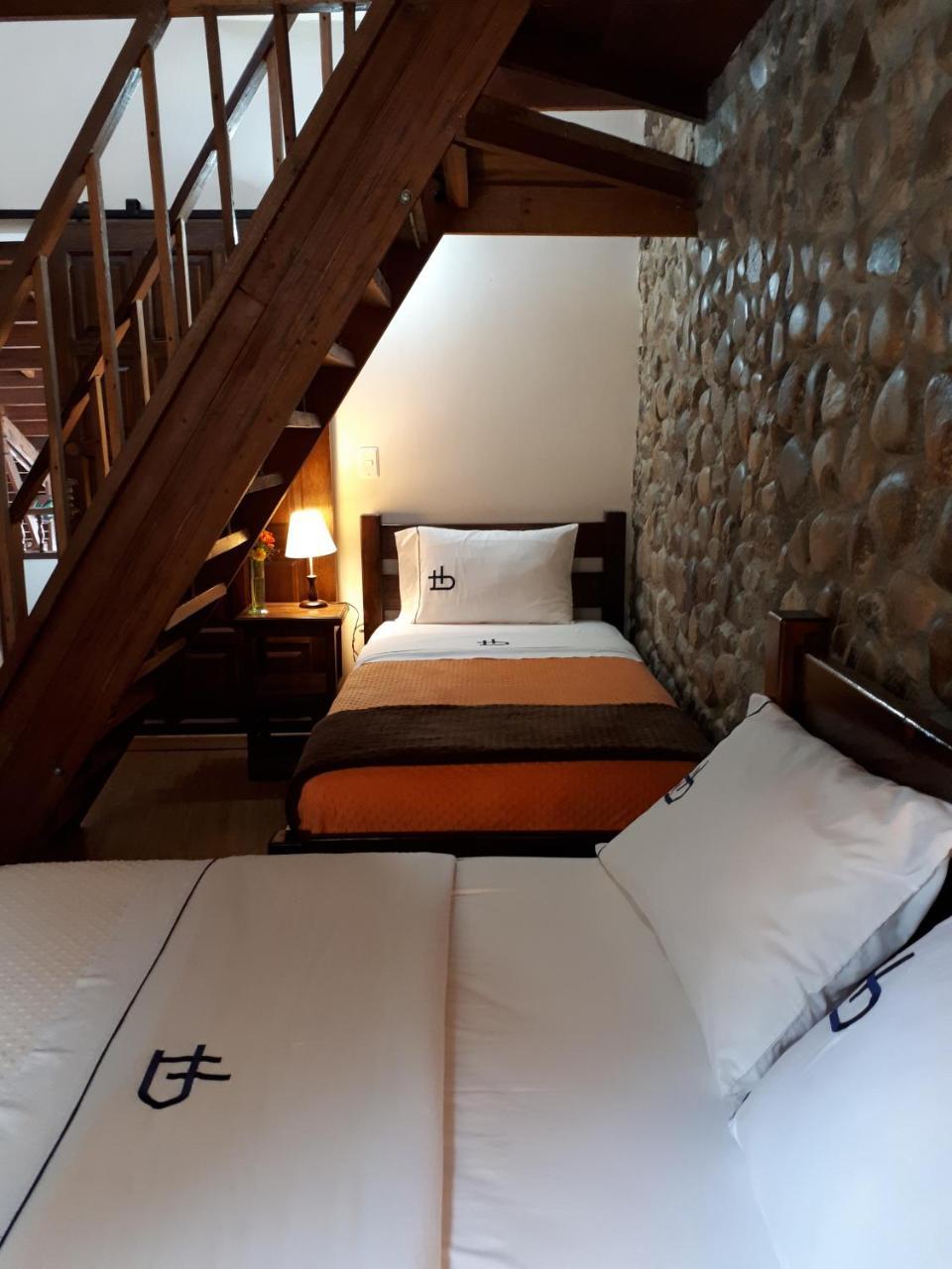 Ecohotel Bordones Isnos Exterior foto